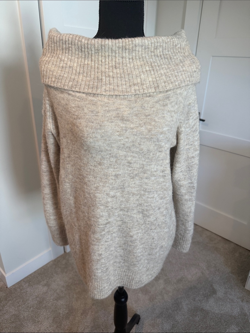 Aritzia Off-Shoulder Foldover Sweater in Oatmeal Heather